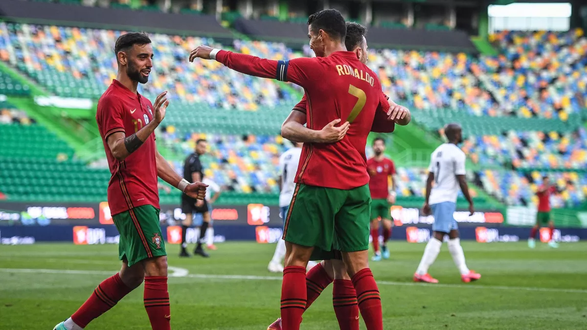 Fernandes and Ronaldo are great fantasy options from Portugal